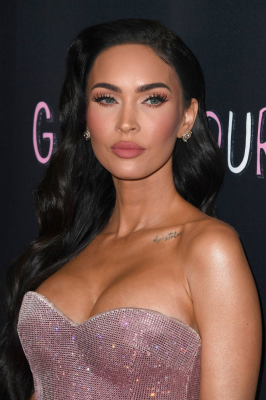  Megan Fox