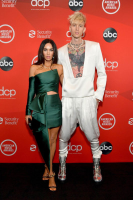 Megan Fox - American Music Awards in Los Angeles | 22.11.2020 