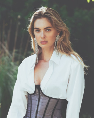 Megan Williams by Victor Robertof