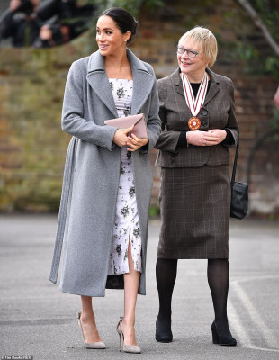 photo 17 in Meghan Markle gallery [id1126829] 2018-12-25 00:00:00