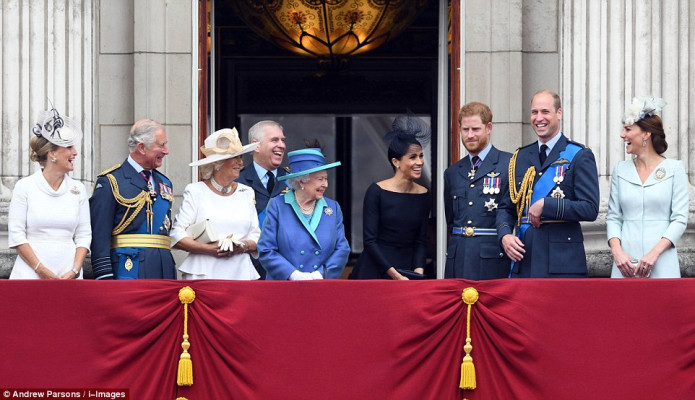 photo 29 in Meghan Markle gallery [id1083948] 2018-07-13 00:00:00