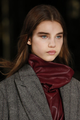 Stella McCartney Autumn/Winter 2018 Fashion Show in Paris 