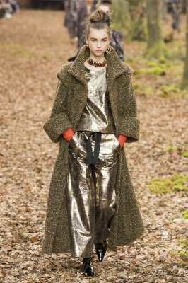 Chanel Autumn/Winter 2018 Fashion Show in Paris