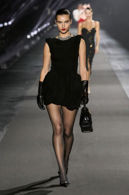 LuisaViaRoma x British Vogue Open-air Show in Florence