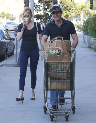 Melanie Griffith pic #573814