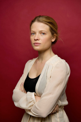 photo 27 in Melanie Thierry gallery [id440853] 2011-11-28 00:00:00