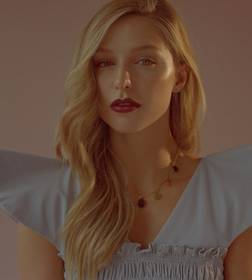 Melissa Benoist pic #1034764
