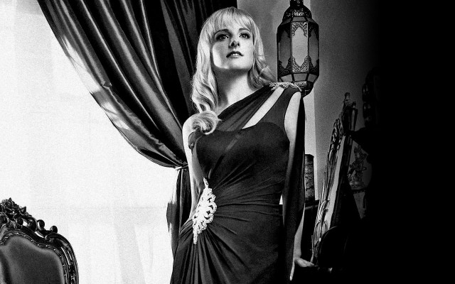 Melissa Rauch pic #1154325