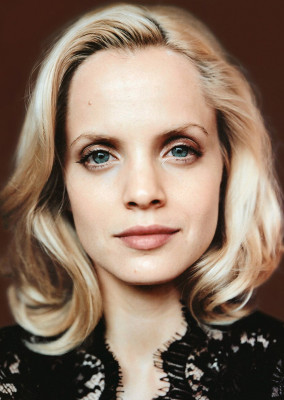 photo 18 in Mena Suvari gallery [id262365] 2010-05-07 00:00:00