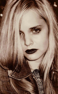 Mena Suvari pic #204511