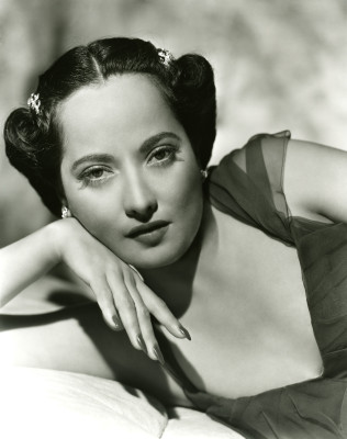 Merle Oberon pic #270394