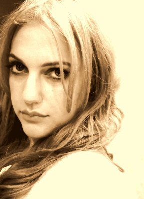 photo 3 in Meryem Uzerli gallery [id661219] 2013-09-03 00:00:00