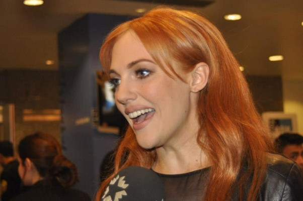 photo 6 in Meryem Uzerli gallery [id661278] 2013-09-03 00:00:00