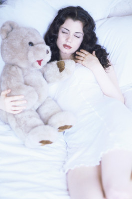Mia Kirshner pic #44149