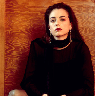 Mia Kirshner pic #44154