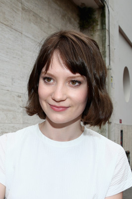 Mia Wasikowska pic #737661