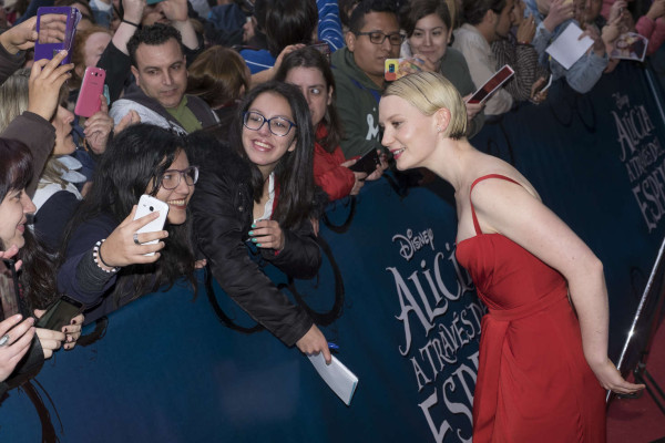 photo 15 in Mia Wasikowska gallery [id886548] 2016-05-16 00:00:00