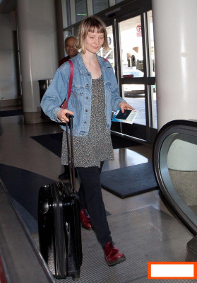 Mia Wasikowska pic #648979