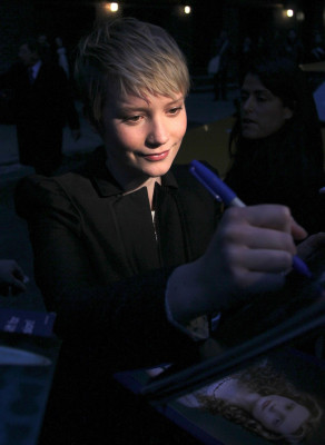 Mia Wasikowska pic #705364