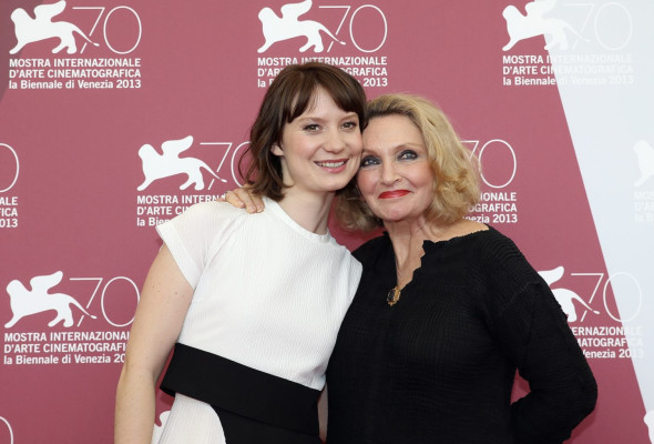 Mia Wasikowska pic #662056