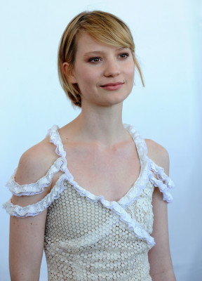 Mia Wasikowska pic #415354