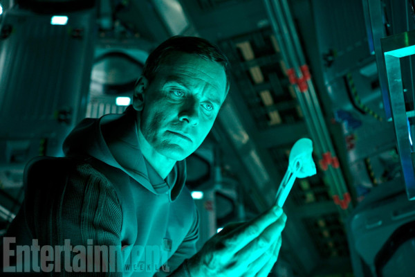 Michael Fassbender - Alien: Covenant (2017)