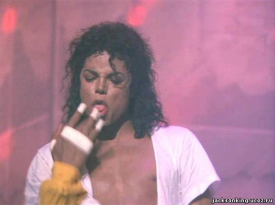 photo 17 in Michael Jackson gallery [id177912] 2009-07-17 00:00:00