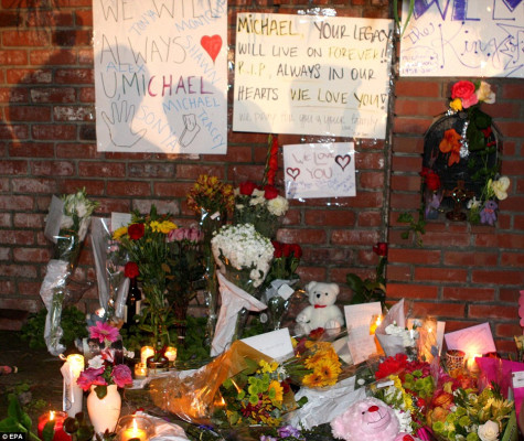 photo 15 in Michael Jackson gallery [id175901] 2009-07-13 00:00:00