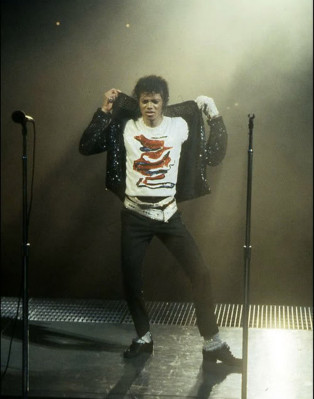 photo 10 in Michael Jackson gallery [id182473] 2009-08-10 00:00:00