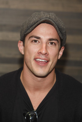 Michael Trevino pic #514741