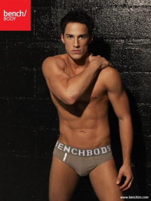 Michael Trevino pic #677552