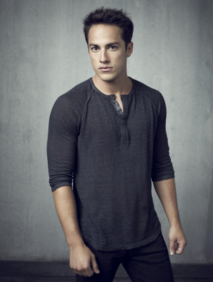 photo 3 in Michael Trevino gallery [id566964] 2012-10-03 00:00:00