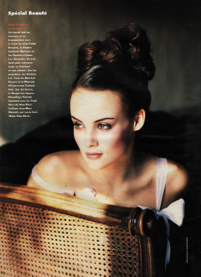 Michelle Behennah ~ ELLE FR Nov 1994 by Dominique Issermann