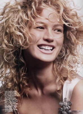 Michelle Buswell pic #27515