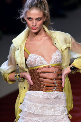 Michelle Buswell pic #21966