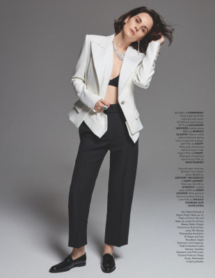 MICHELLE DOCKERY im Tatler Magazine, UK February 2020