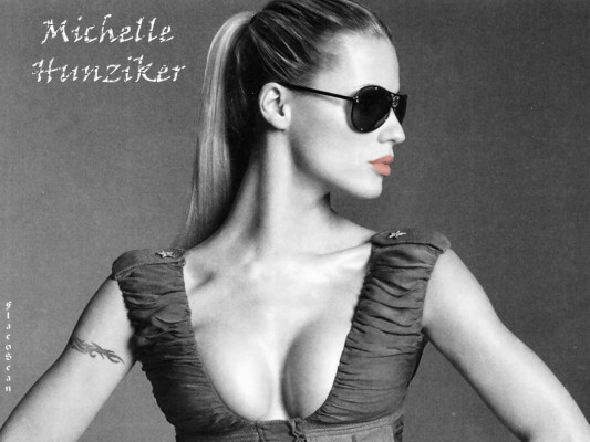 photo 16 in Michelle Hunziker gallery [id41081] -0001-11-30 00:00:00