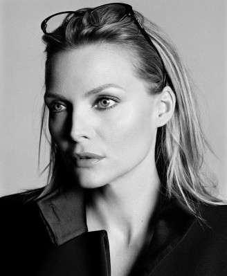 Michelle Pfeiffer pic #238233