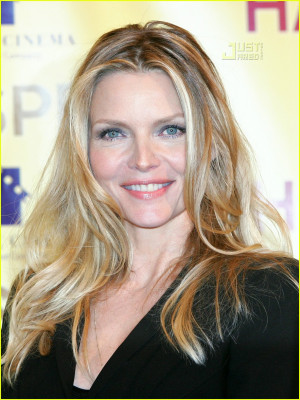 photo 26 in Michelle Pfeiffer gallery [id268344] 2010-06-01 00:00:00
