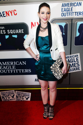 photo 8 in Michelle Trachtenberg gallery [id211224] 2009-11-23 00:00:00