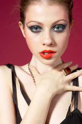 photo 19 in Michelle Trachtenberg gallery [id44516] -0001-11-30 00:00:00