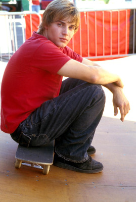Mike Vogel pic #243851