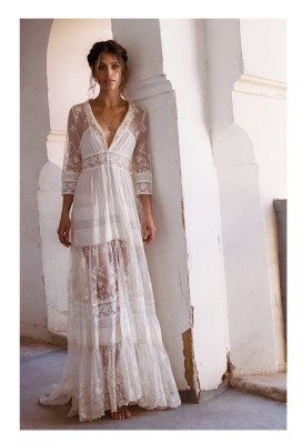 Mila De Wit for Spell and the Gypsy Collective May 2017 Bride