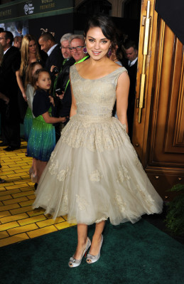 photo 8 in Mila Kunis gallery [id607505] 2013-02-22 00:00:00