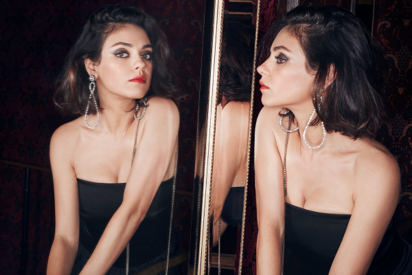 Mila Kunis pic #1009602