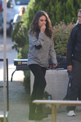 Mila Kunis pic #585287