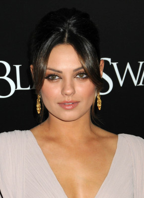photo 6 in Mila Kunis gallery [id320775] 2010-12-03 00:00:00