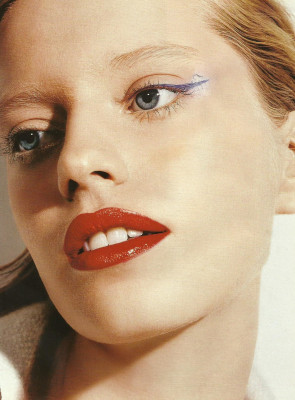 Milana Keller ~ Glamour Russia November 2004 by Kenneth Willardt