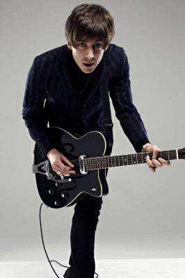 Miles Kane pic #674195