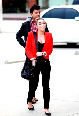 Miley Cyrus pic #436862
